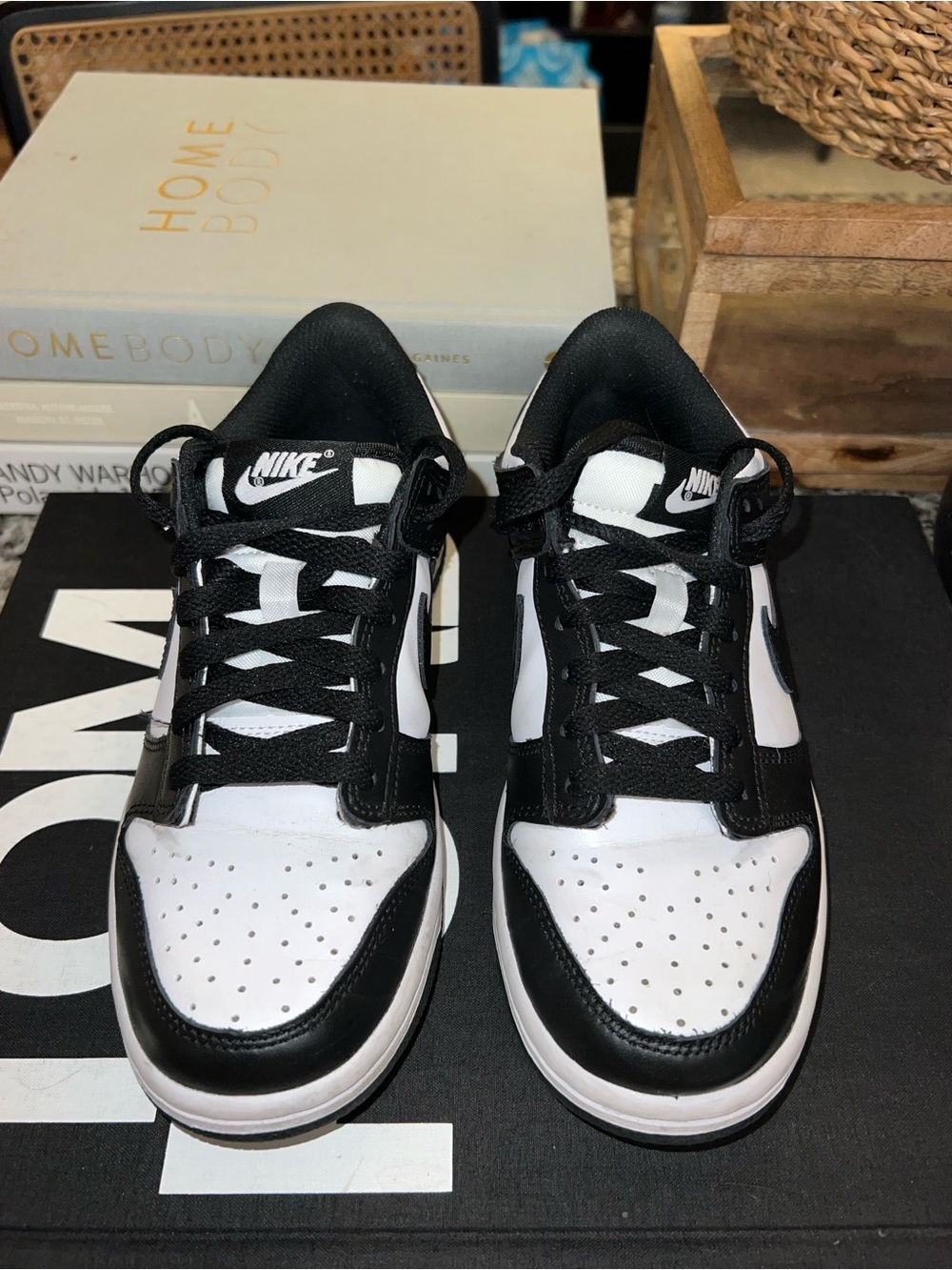 Nike Dunk Low Black and White Big Kids - Picture 3 of 6